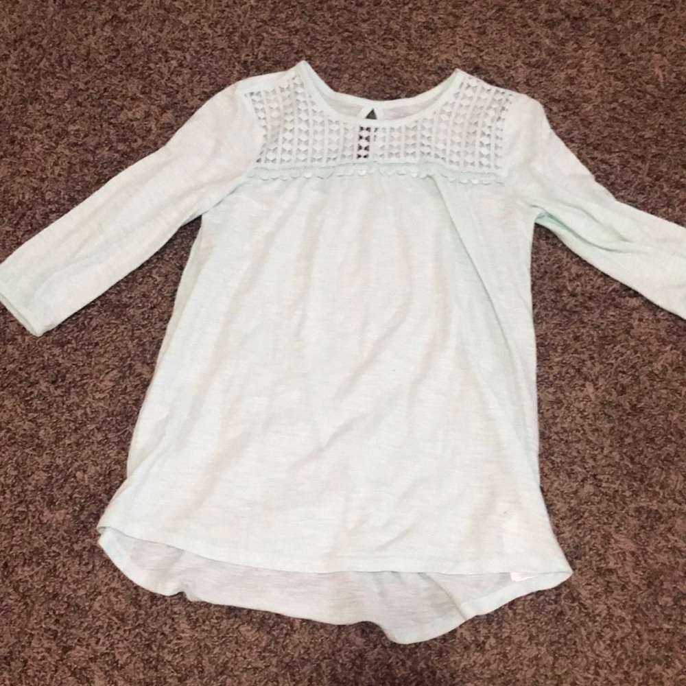 Cute teal mid sleeve shirt